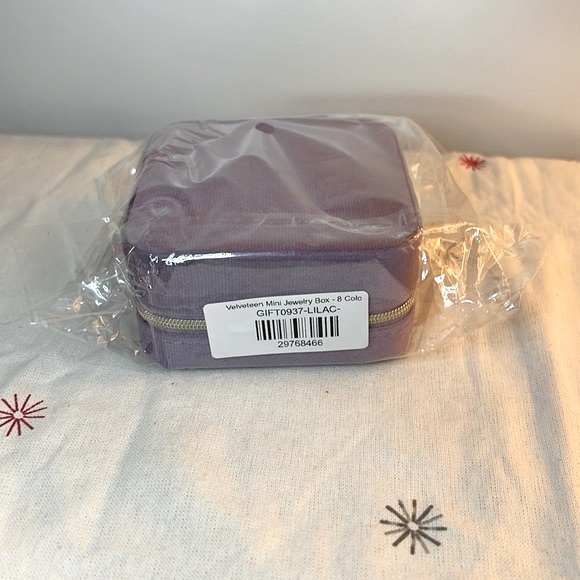 Velveteen Mini Travel Jewelry Box *NEW* - Picture 3 of 4